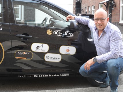 Waarschijnlijk hebben veel mensen in de regio Sittard-Geleen de bolides van de mannen van de Limburg Lions al zien rond rijden overal.